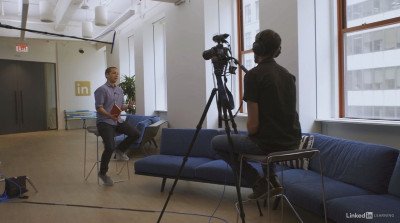 Скачать с Яндекс диска Linkedin - Video Interview Production Techniques